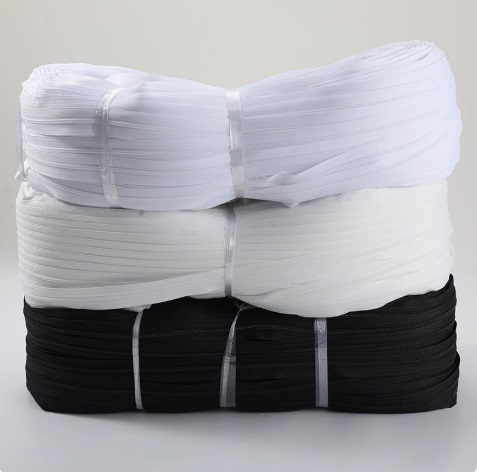 Corrente contínua com zíper por rolo – cortada em qualquer comprimento para produção de roupas e bolsas